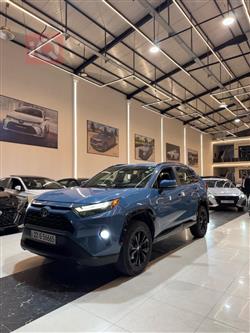 تۆیۆتا ڕاڤ 4